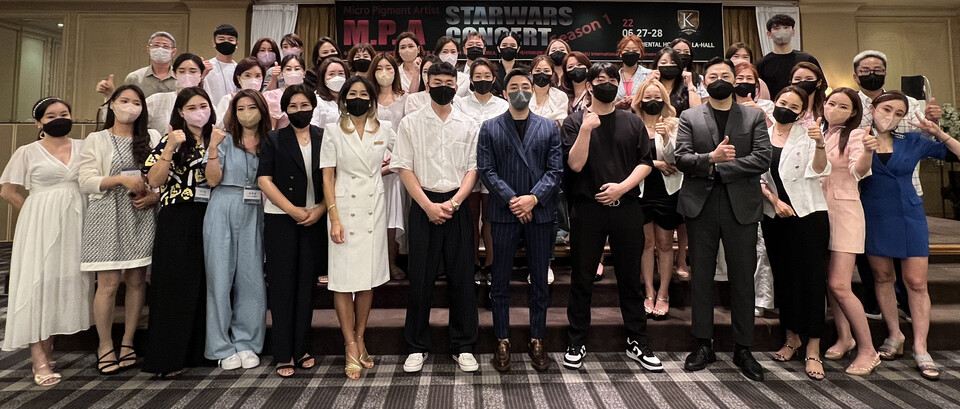 (사)케이뷰티전문가연합회 이사진 단체사진