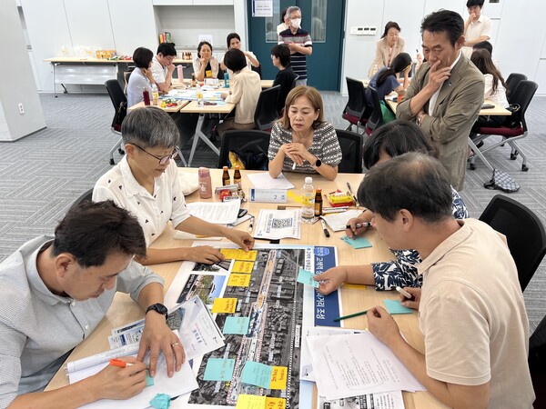 수원시 탄소중립 그린도시 주민기획단,토론회 열고‘탄소중립 그린도시’조성계획 방안 논의