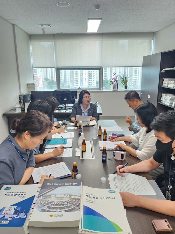 이서영 의원, 성남시 고도제한 완화를 위해 관계부서와 정담회 개최