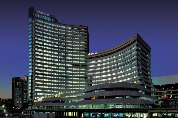 경기도청 전경 = 출처 :경기도청