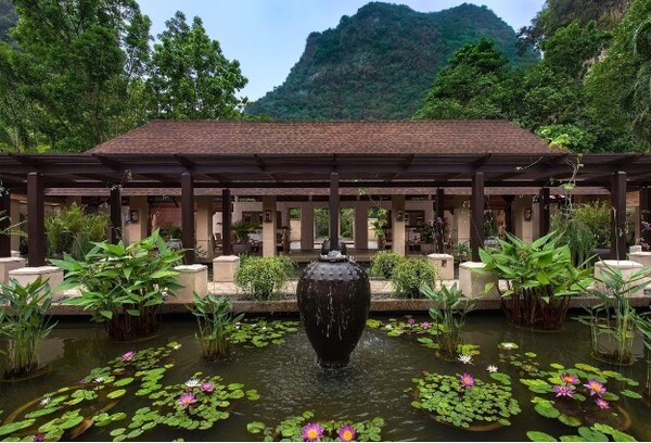 사진 제공 = 럭셔리 라이프 스타일 어워즈 (All photographs provided by Luxury Lifestyle Awards, Helen Siwak).