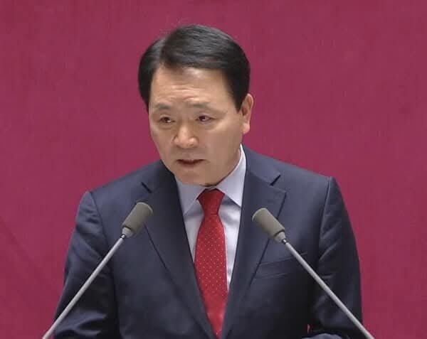 성일종 국민의힘 의원이 2월 12일 국회에서 대정부질문을 하고 있다. (사진=성일종 페이스북)