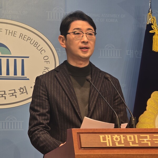 주진우 국민의힘 의원이 2월 21일 기자회견을 갖고 공수처을 비판하고 있다. (사진=장원식 기자)