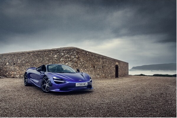 사진 제공 = McLaren Canada, Helen Siwak.