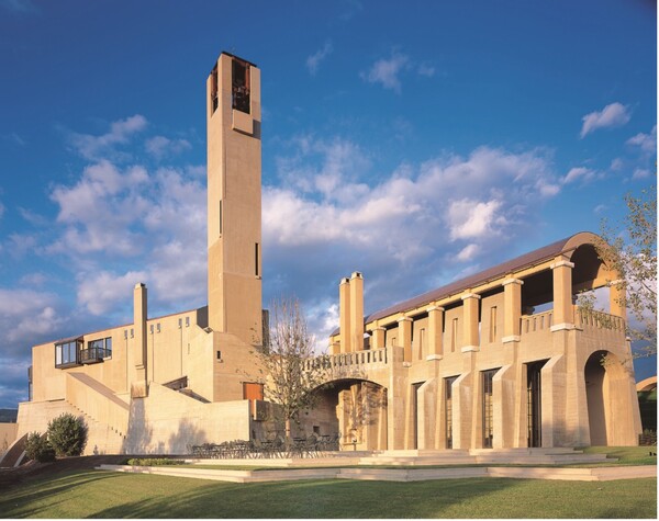 사진제공 = 미션 힐 패밀리 에스테이트 와이너리 (All photography provided by Mission Hill Family Estates Winery, Helen Siwak)