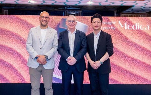 [사진=휴젤 제공]