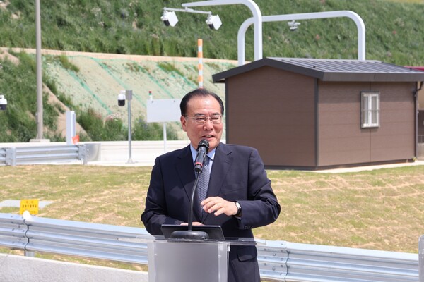 5월 13일 이개호 국회의원이 축사를 하고 있다. [사진=차윤기 기자]