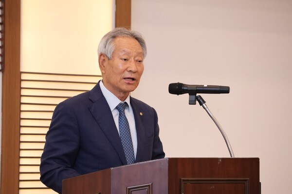 5월 14일 김점두 경상북도체육회장이 인사말을 하고 있다. [사진=차윤기 기자]