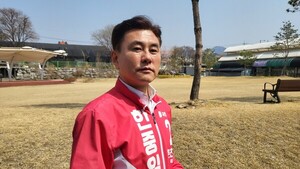 한중일 춘천시장 예비후보 출사표 "3선 시의원 경험 바탕 젊은 패기로 새로운 춘천 건설“