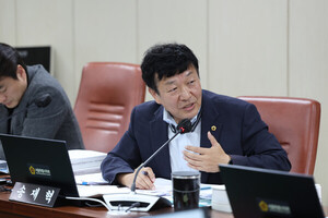 [서울시행정감사] 송재혁 의원 김포시 서울 편입, 재정전반에 미치는 영향 등 분석 필요 강조