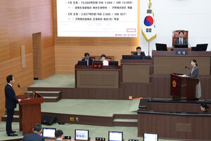 [서울시의회]  김혜지 의원, 암사역사공원 신속 추진 촉구