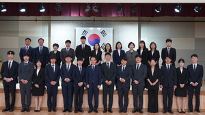 군포도시공사, 2024년 상반기 신규 수습직원 임용장 수여식 가져