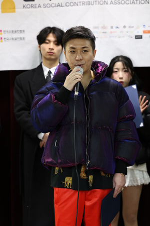 [영상] 래퍼 블리스, 특별 공연 선보여