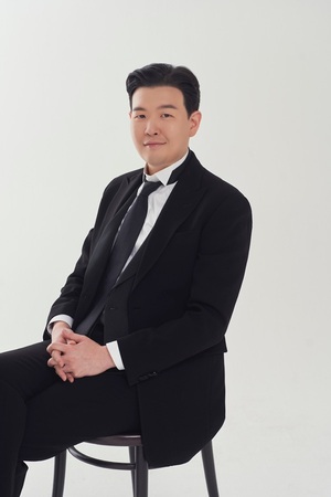 피아니스트 한상일, 클래식 음악 전문 기획사 '팡 프로덕션' 설립