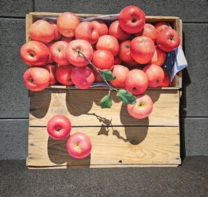 극사실주의 '사과 화가' 윤병락 초대전 6월 15일까지 로고스미술관 열려