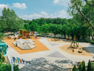 GS건설, 어린이들에게 도심 속 놀이터 선물…상상력·신체 활동 동시 자극